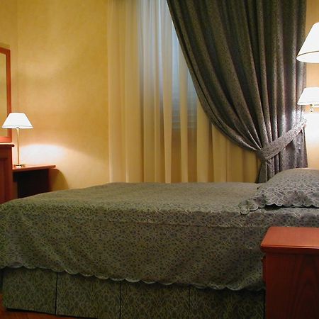 Hotel Antico Masetto Lamporecchio Exterior foto