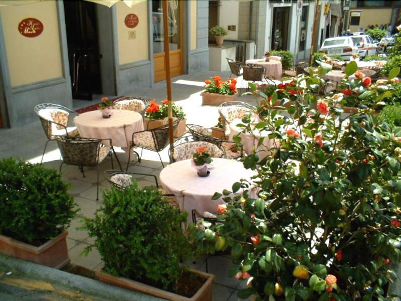 Hotel Antico Masetto Lamporecchio Exterior foto