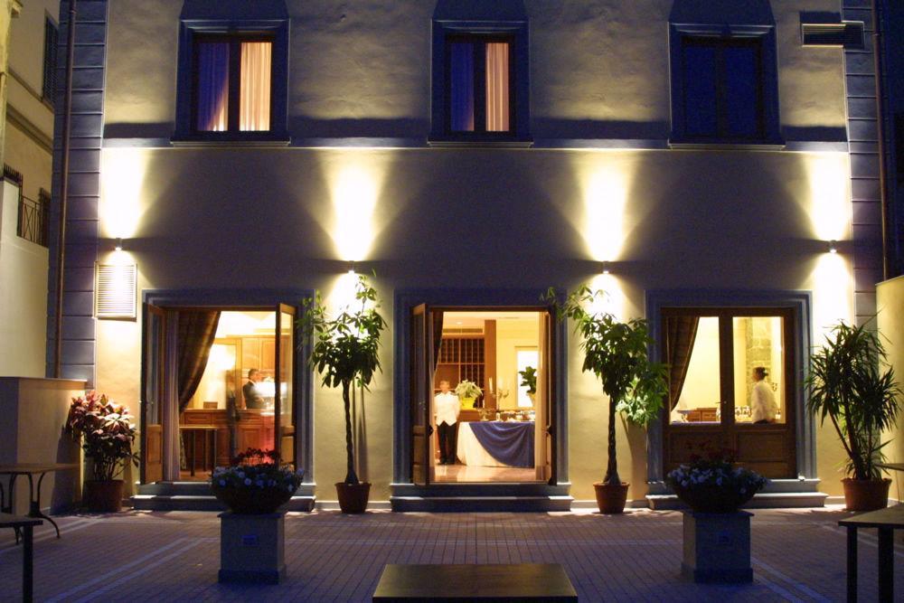 Hotel Antico Masetto Lamporecchio Exterior foto